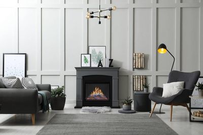 Modern Flames: Orion 36" Traditional Heliovision Fireplace — primary view