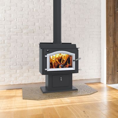 Kuma: Wood Classic LE-1 Wood Stove — primary view