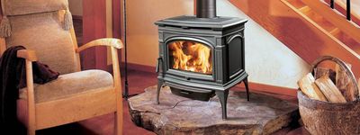 Lopi: Rockport NexGen-Hybrid Wood Stove — primary view