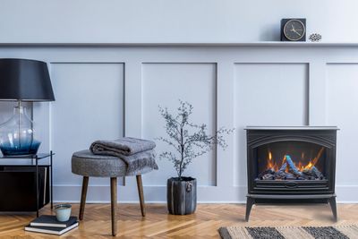 Amantii: Lynwood Electric Freestanding 50 — primary view