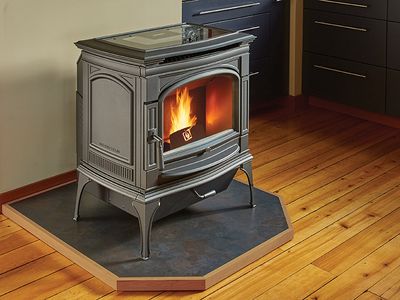 Lopi: Deerfield II Pellet Stove — primary view