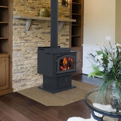 Kuma: Tamarack LE-1 Wood Stove — primary view