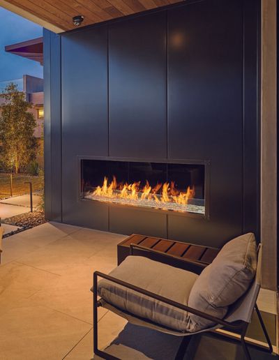 Fire Garden: 6424 Outdoor Gas Fireplace — primary view