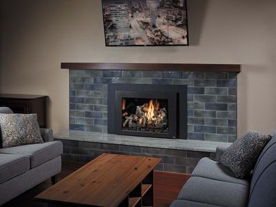 Fireplace Xtrordinair: 616 Deluxe Ember-Glo — primary view