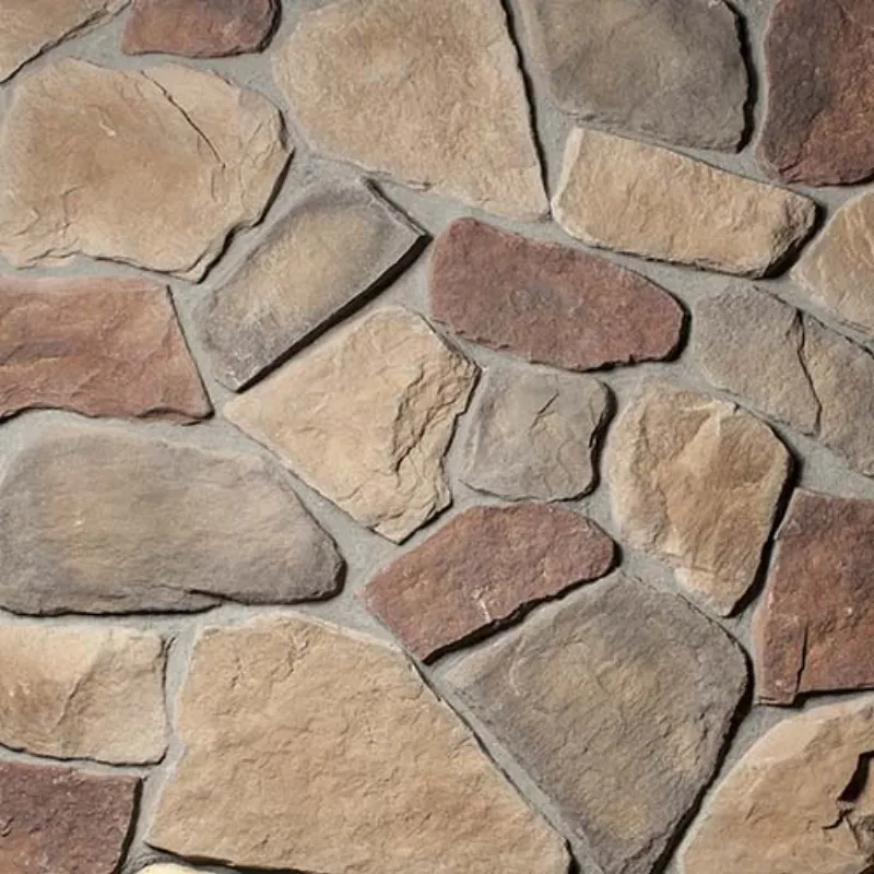 Boulder Creek Eastern Fieldstone stone veneer in Stonehill