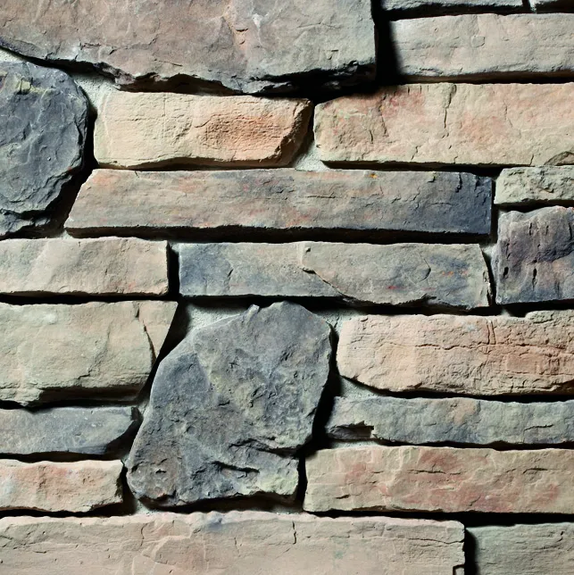 Boulder Creek Mountain Blend stone veneer in Barton